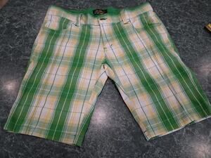 Vtg Old Skool Urban Wear Women's Green Plaid Bermuda Shorts Pockets Sz 7/8 Y2K